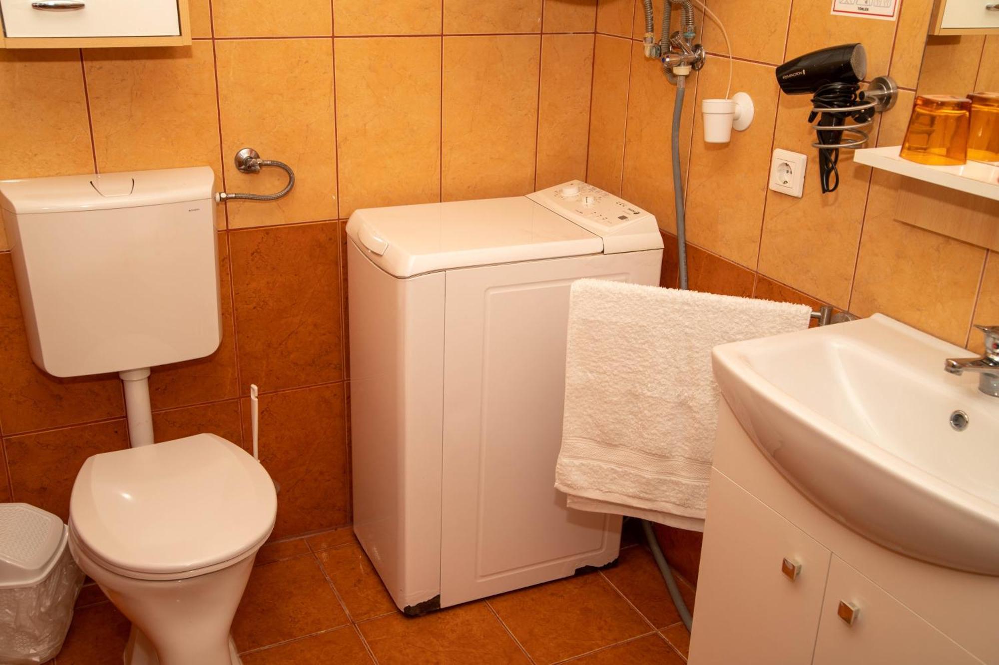 Boroka Vendeghaz Turkeve Hotel Buitenkant foto