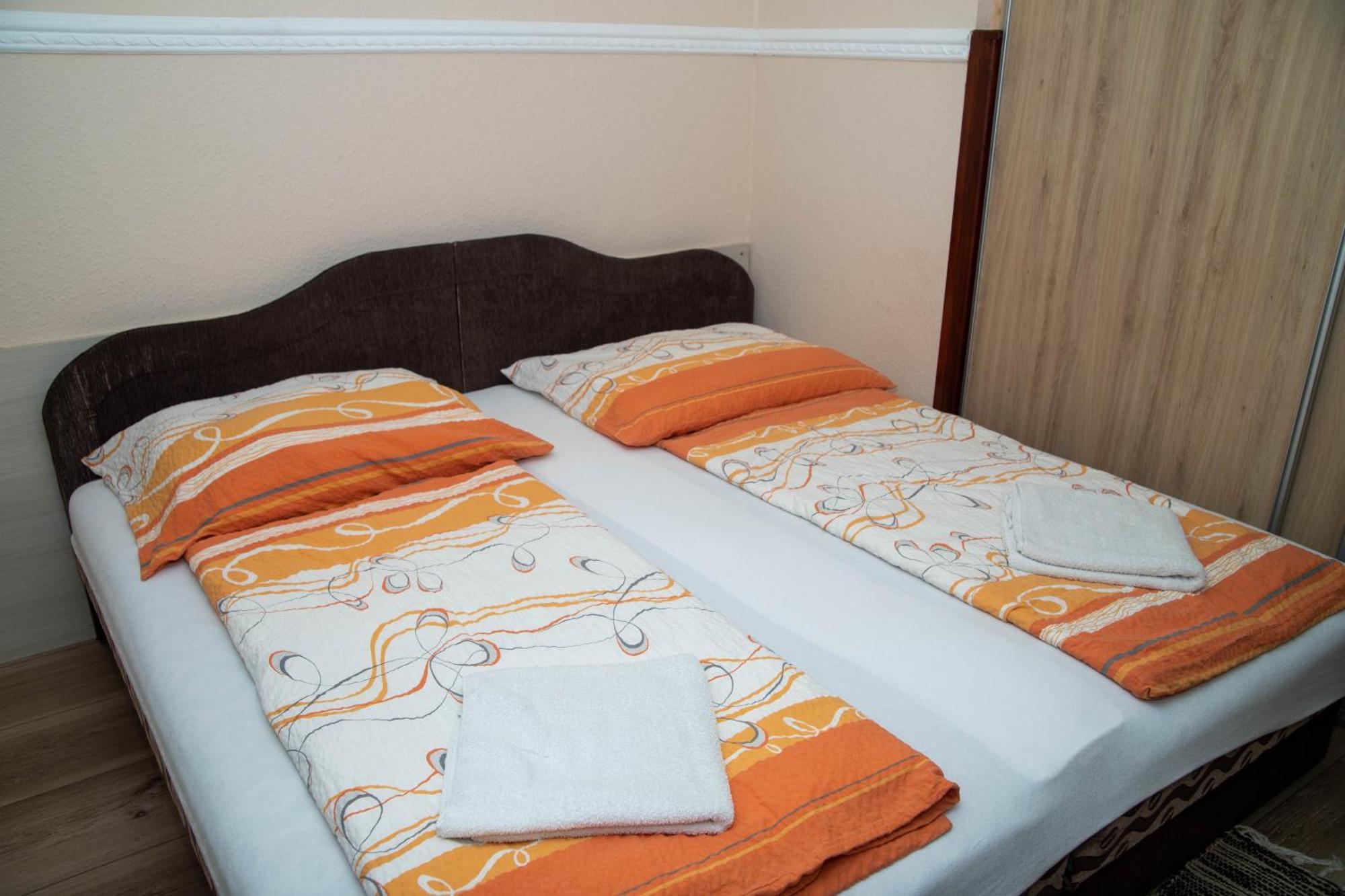 Boroka Vendeghaz Turkeve Hotel Buitenkant foto