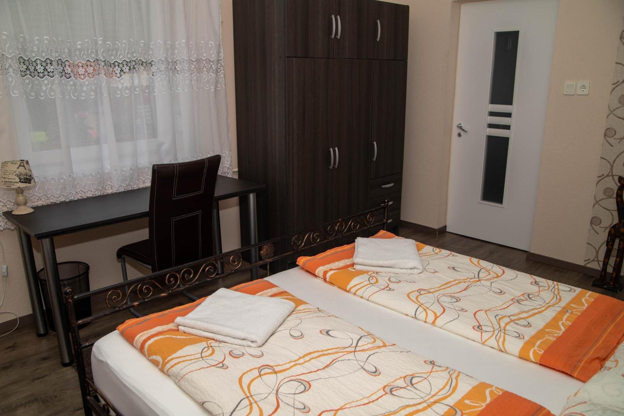 Boroka Vendeghaz Turkeve Hotel Buitenkant foto